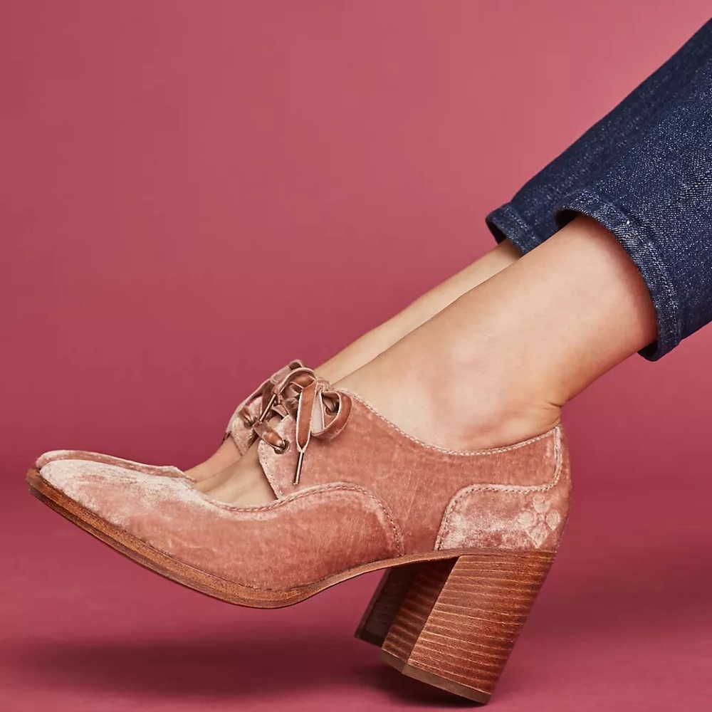 Anthropologie- Patricia Nash Velvet Agata Heels